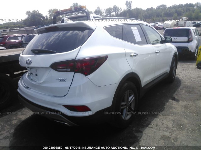 5NMZUDLB1HH031625 - 2017 HYUNDAI SANTA FE SPORT  WHITE photo 4