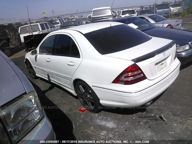 WDBRF52H76A860680 - 2006 MERCEDES-BENZ C GENERATION 2006 230 WHITE photo 3