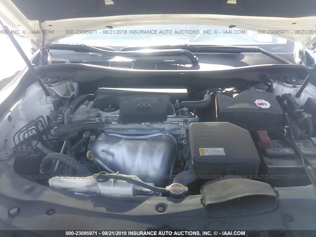 4T1BF1FK5GU171802 - 2016 TOYOTA CAMRY LE/XLE/SE/XSE 白色 照片 10