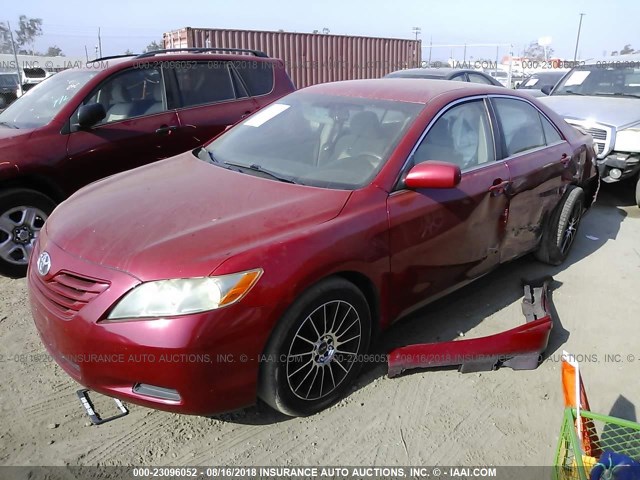 4T1BE46KX7U105458 - 2007 TOYOTA CAMRY NEW GENERAT CE/LE/XLE/SE RED photo 2