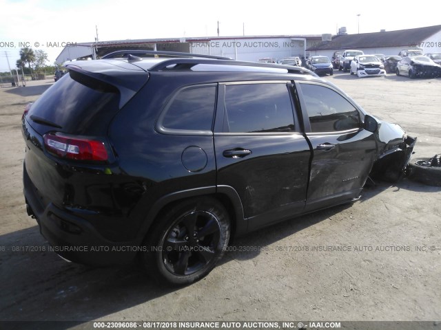 1C4PJMCXXJD583490 - 2018 JEEP CHEROKEE LATITUDE BLACK photo 4