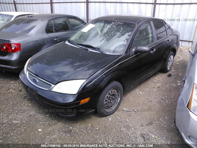 1FAFP34N97W227603 - 2007 FORD FOCUS ZX4/S/SE/SES 黑色 照片 2