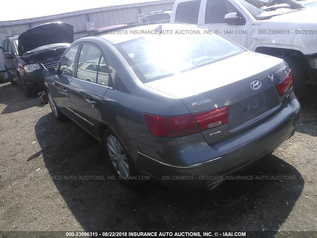 5NPEU46F49H462557 - 2009 HYUNDAI SONATA SE/LIMITED GRAY photo 3