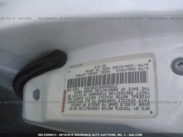 JT2BG22K6Y0381954 - 2000 TOYOTA CAMRY CE/LE/XLE 白色 照片 9