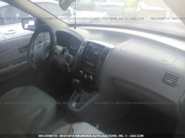 KM8JN72D05U052870 - 2005 HYUNDAI TUCSON GLS/LX BLUE photo 5