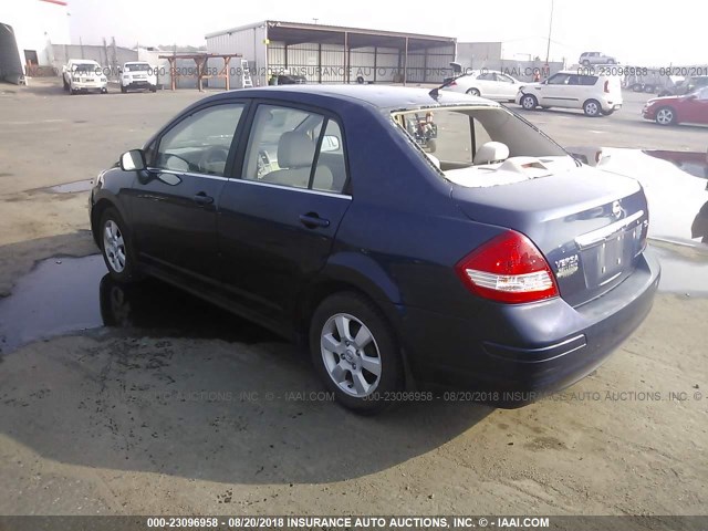 3N1BC11E97L416421 - 2007 NISSAN VERSA S/SL BLUE photo 3