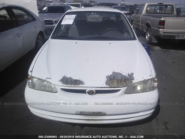 1NXBR12E3WZ024917 - 1998 TOYOTA COROLLA VE/CE/LE WHITE photo 6