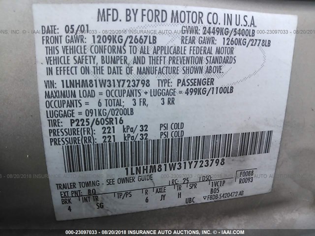 1LNHM81W31Y723798 - 2001 LINCOLN TOWN CAR EXECUTIVE Золотой фото 9