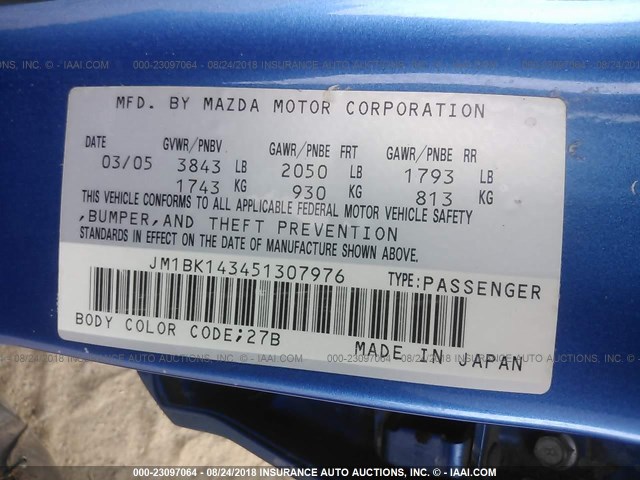 JM1BK143451307976 - 2005 MAZDA 3 HATCHBACK BLUE photo 9