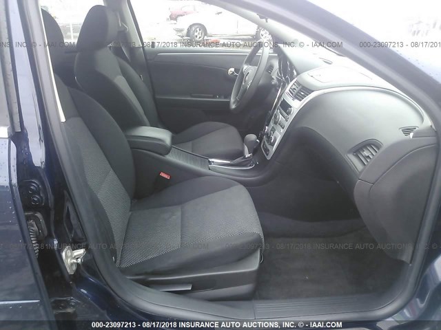 1G1ZC5E06CF244685 - 2012 CHEVROLET MALIBU 1LT 深蓝色 照片 5
