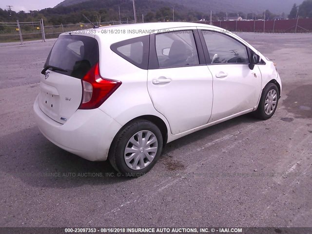 3N1CE2CPXFL427560 - 2015 NISSAN VERSA NOTE S/S PLUS/SV/SL/SR WHITE photo 4