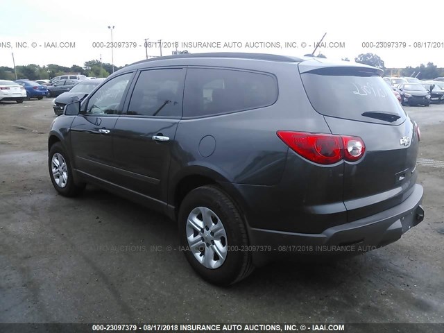 1GNKRFED8CJ387755 - 2012 CHEVROLET TRAVERSE LS GRAY photo 3