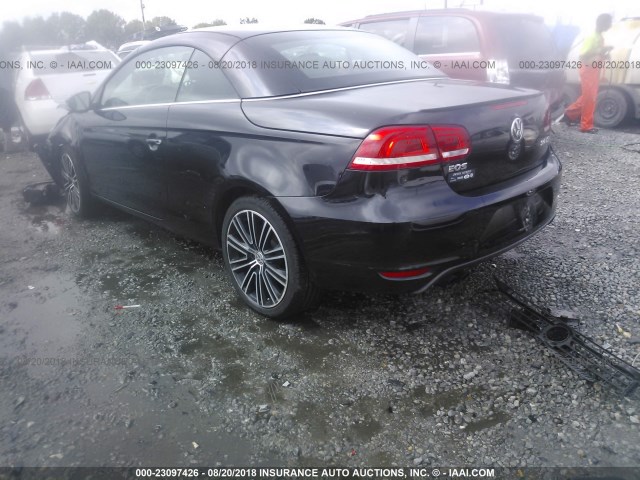 WVWBW8AH2DV001508 - 2013 VOLKSWAGEN EOS KOMFORT/SPORT 黑色 照片 3