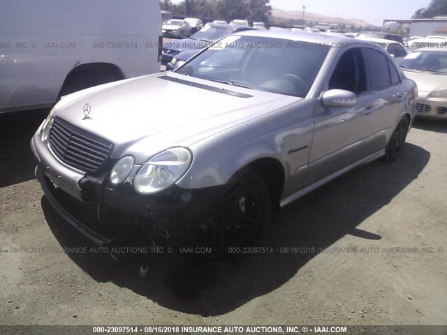 WDBUF76J43A380658 - 2003 MERCEDES-BENZ E 55 AMG SILVER photo 2