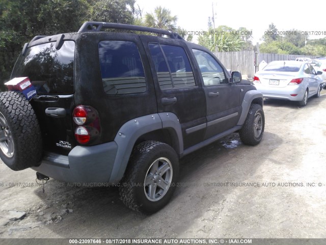 1J4GK38K36W221799 - 2006 JEEP LIBERTY RENEGADE BLACK photo 4