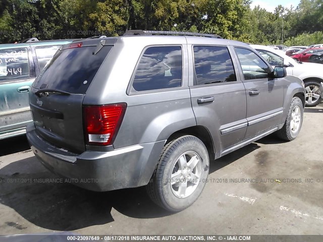 1J8GR48K07C581048 - 2007 JEEP GRAND CHEROKEE LAREDO/COLUMBIA/FREEDOM 银色 照片 4