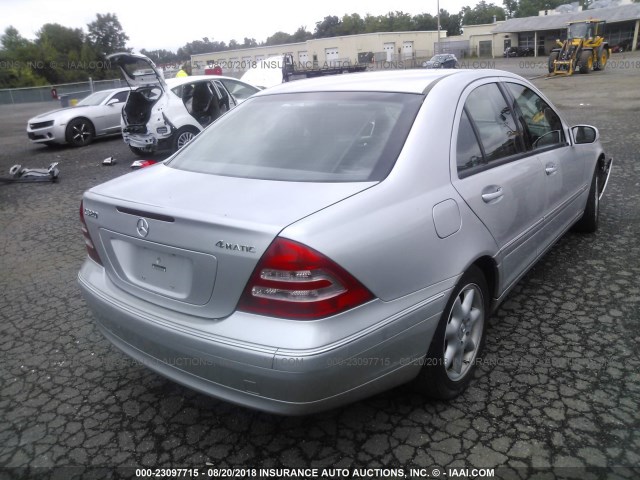 WDBRF84J64F475743 - 2004 MERCEDES-BENZ C 320 4MATIC SILVER photo 4