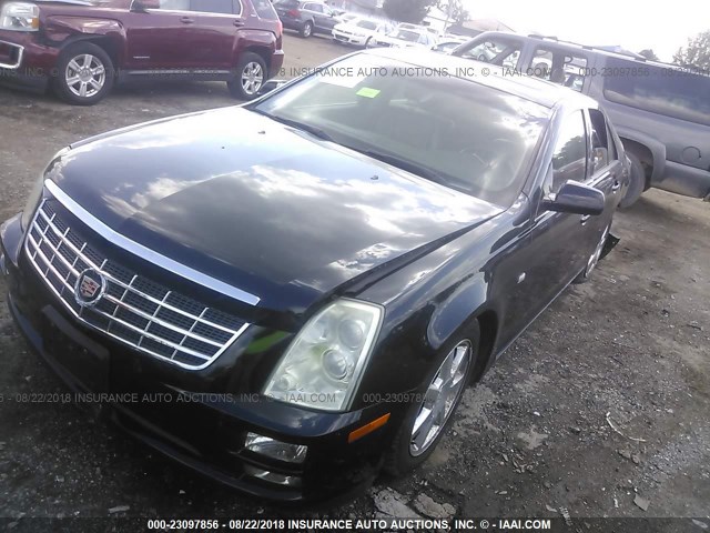 1G6DW677050147631 - 2005 CADILLAC STS BLACK photo 2