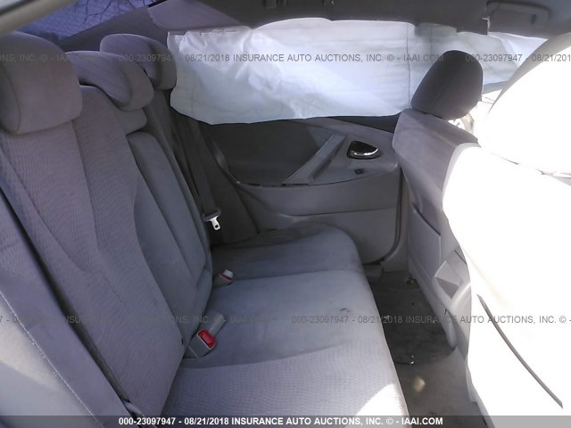 4T1BF3EK0BU774145 - 2011 TOYOTA CAMRY SE/LE/XLE GRAY photo 8