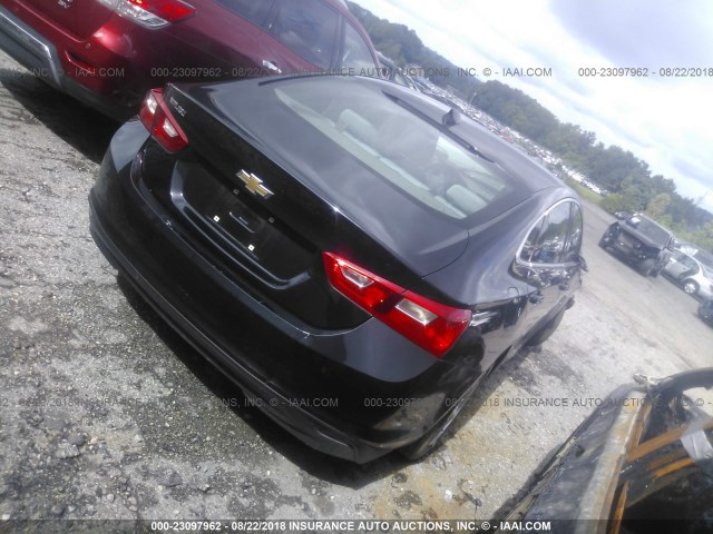 1G1ZB5ST0HF180393 - 2017 CHEVROLET MALIBU LS Qara foto 4
