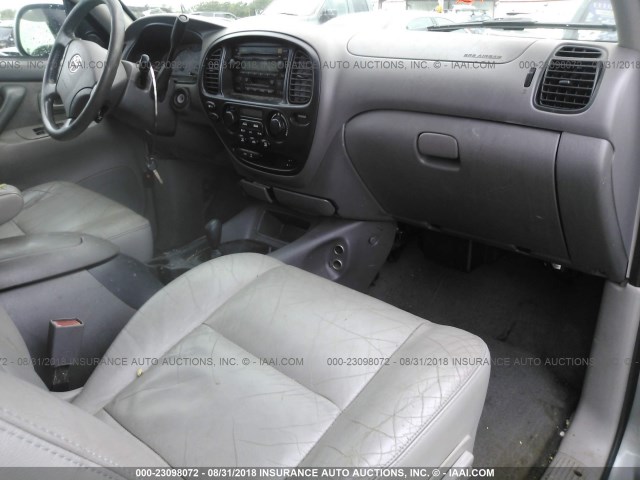 5TDBT44A93S200791 - 2003 TOYOTA SEQUOIA SILVER photo 5