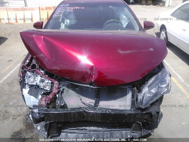 4T1BF1FKXHU814064 - 2017 TOYOTA CAMRY LE/XLE/SE/XSE 红色 照片 6