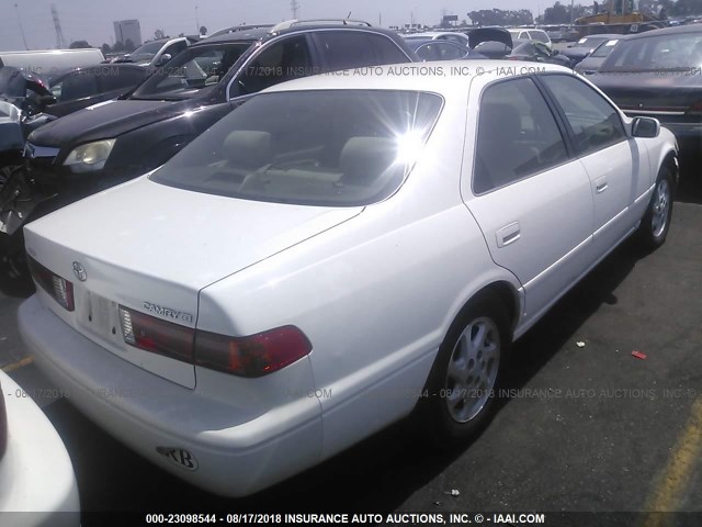 4T1BG22K41U779164 - 2001 TOYOTA CAMRY CE/LE/XLE თეთრი ფოტო 4