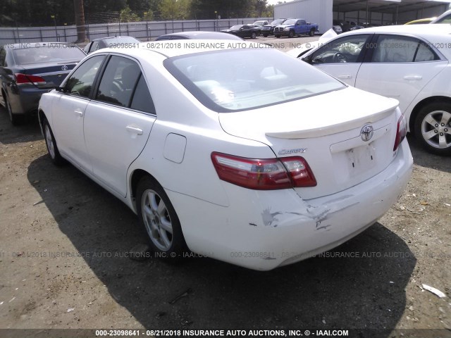 4T1BE46K97U691490 - 2007 TOYOTA CAMRY NEW GENERAT CE/LE/XLE/SE WHITE photo 3
