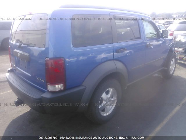 1D8GU28K17W638903 - 2007 DODGE NITRO SXT BLUE photo 4