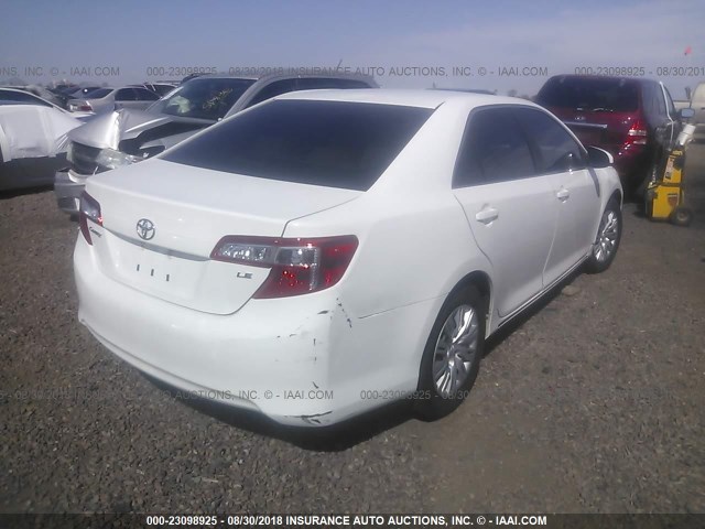 4T1BF1FK0CU513540 - 2012 TOYOTA CAMRY SE/LE/XLE თეთრი ფოტო 4