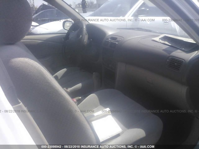 1NXBR12E0WZ043182 - 1998 TOYOTA COROLLA VE/CE/LE 白色 照片 5