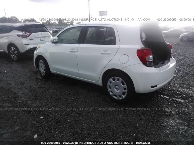 JTKKU10468J018460 - 2008 TOYOTA SCION XD WHITE photo 3