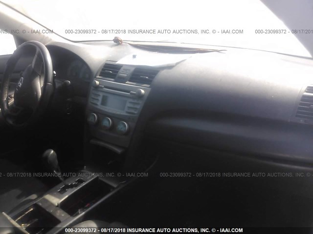 4T1BE46K47U624490 - 2007 TOYOTA CAMRY NEW GENERAT CE/LE/XLE/SE SILVER photo 5