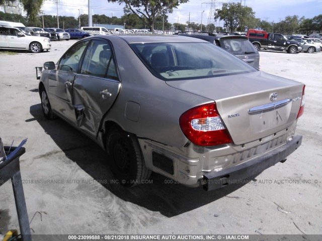 4T1BE32K22U575847 - 2002 TOYOTA CAMRY LE/XLE/SE Qızıl foto 3