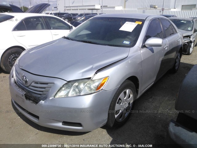 4T1BE46K69U410653 - 2009 TOYOTA CAMRY SE/LE/XLE SILVER photo 2