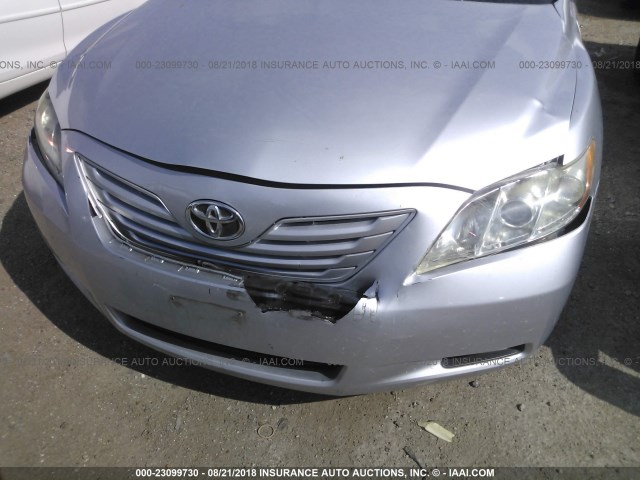 4T1BE46K69U410653 - 2009 TOYOTA CAMRY SE/LE/XLE SILVER photo 6