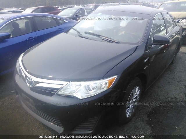 4T1BD1FK0CU021029 - 2012 TOYOTA CAMRY HYBRID/LE/XLE 黑色 照片 2