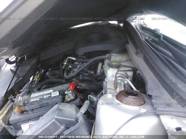 1G1ZG57B38F255315 - 2008 CHEVROLET MALIBU LS Gümüş foto 10