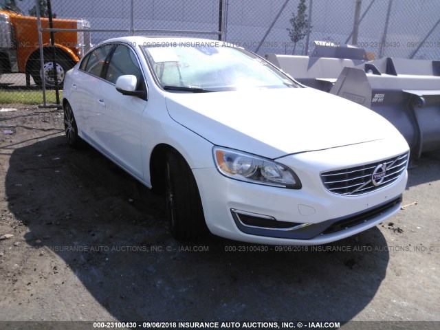 LYV402TK7HB195104 - 2017 VOLVO S60 PREMIER WHITE photo 1