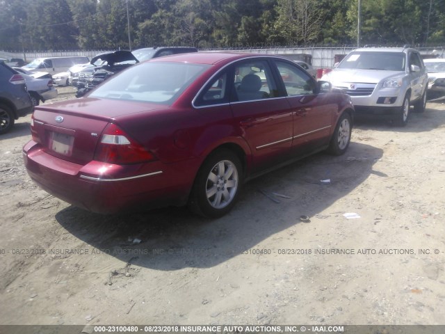 1FAFP24125G169753 - 2005 FORD FIVE HUNDRED SEL RED photo 4