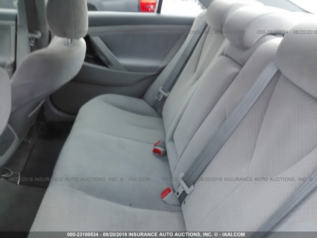 4T1BE46K39U315144 - 2009 TOYOTA CAMRY SE/LE/XLE ვერცხლისფერი ფოტო 8