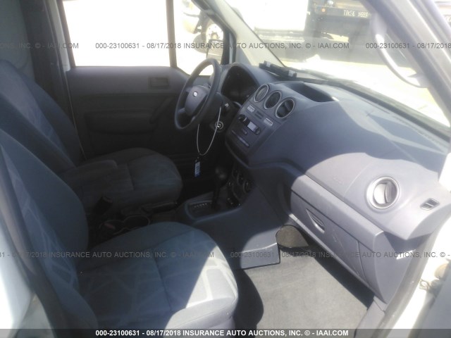 NM0LS7CN6DT139381 - 2013 FORD TRANSIT CONNECT XL WHITE photo 5