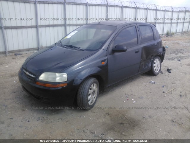 KL1TJ62614B182792 - 2004 CHEVROLET AVEO LS BLACK photo 2
