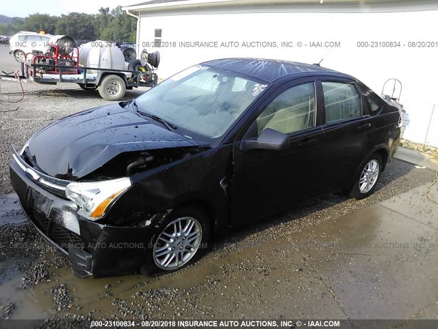 1FAHP35N68W187893 - 2008 FORD FOCUS SE/SEL/SES BLACK photo 2