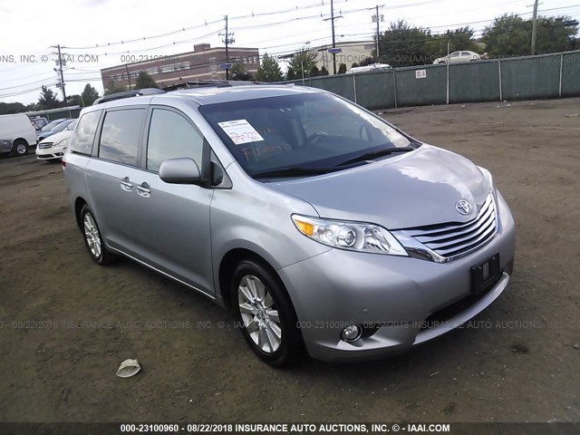 5TDDK3DC8BS009093 - 2011 TOYOTA SIENNA XLE/LIMITED Light Blue photo 1