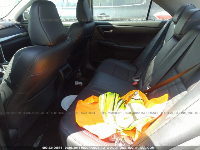 4T1BF1FK3HU300394 - 2017 TOYOTA CAMRY LE/XLE/SE/XSE 棕色 照片 8
