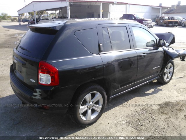 1C4NJCEB5DD218562 - 2013 JEEP COMPASS LATITUDE შავი ფოტო 4