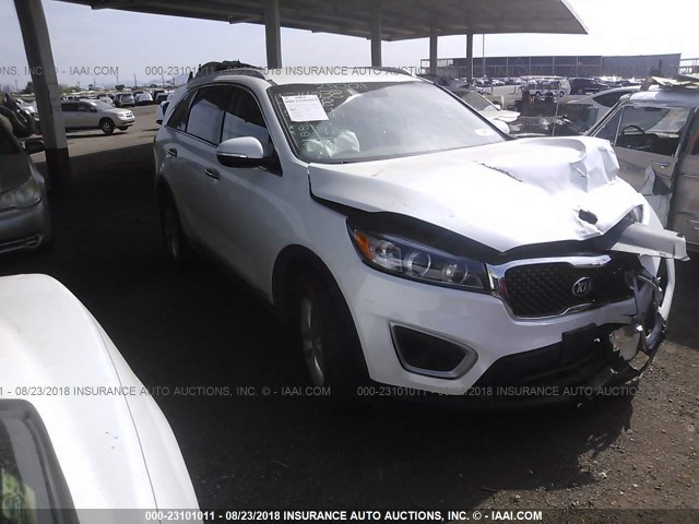 5XYPGDA59JG340397 - 2018 KIA SORENTO LX/L WHITE photo 1