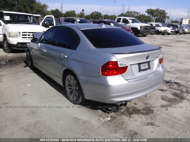 WBAVA37507NL11590 - 2007 BMW 328 I GRAY photo 3