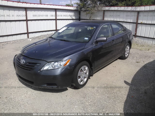 4T1BE46K28U251905 - 2008 TOYOTA CAMRY CE/LE/XLE/SE GRAY photo 2